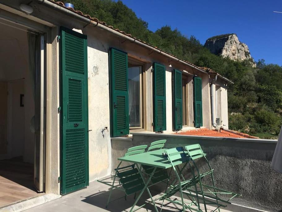 M.A.R.E. Appartement Calice Ligure Buitenkant foto
